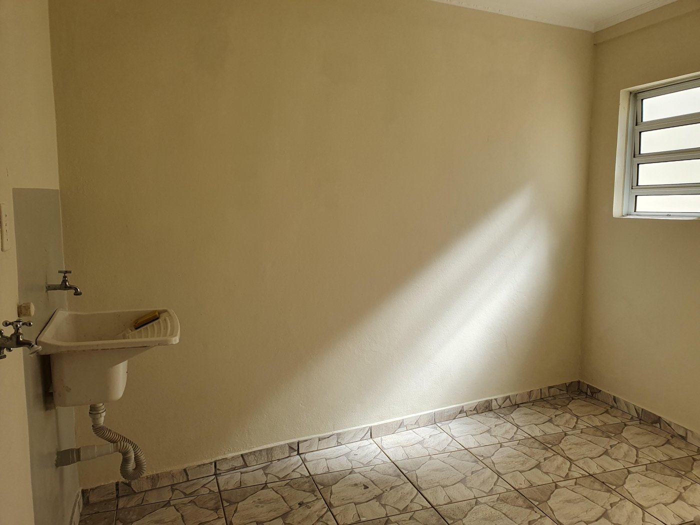Casa 3 quartos para Venda no bairro Jardim Nova Aparecida em Poços de Caldas