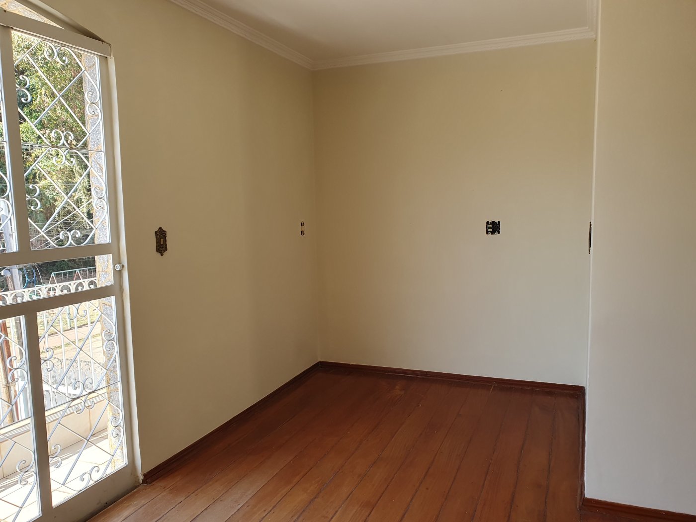 Casa 3 quartos para Venda no bairro Jardim Nova Aparecida em Poços de Caldas