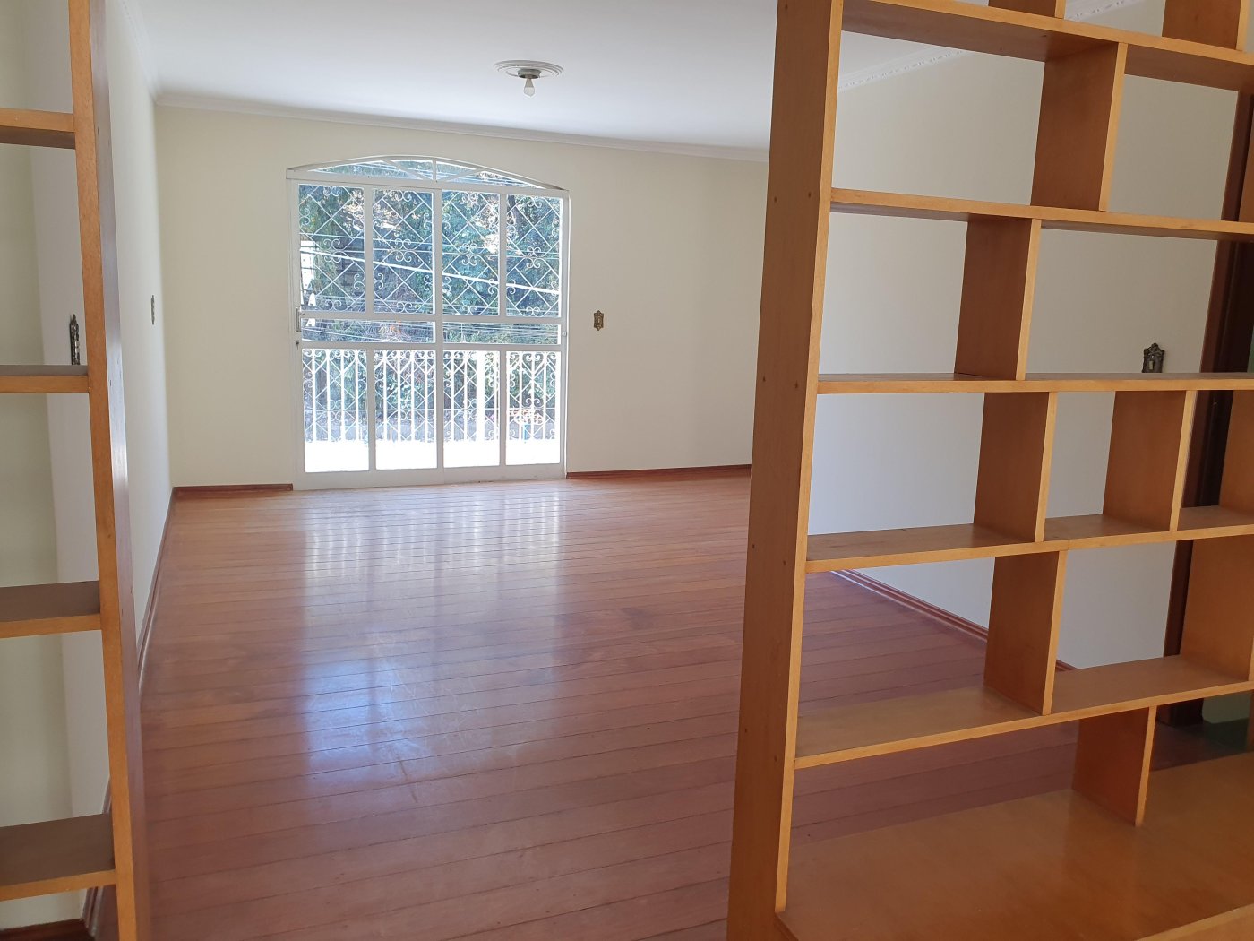 Casa 3 quartos para Venda no bairro Jardim Nova Aparecida em Poços de Caldas