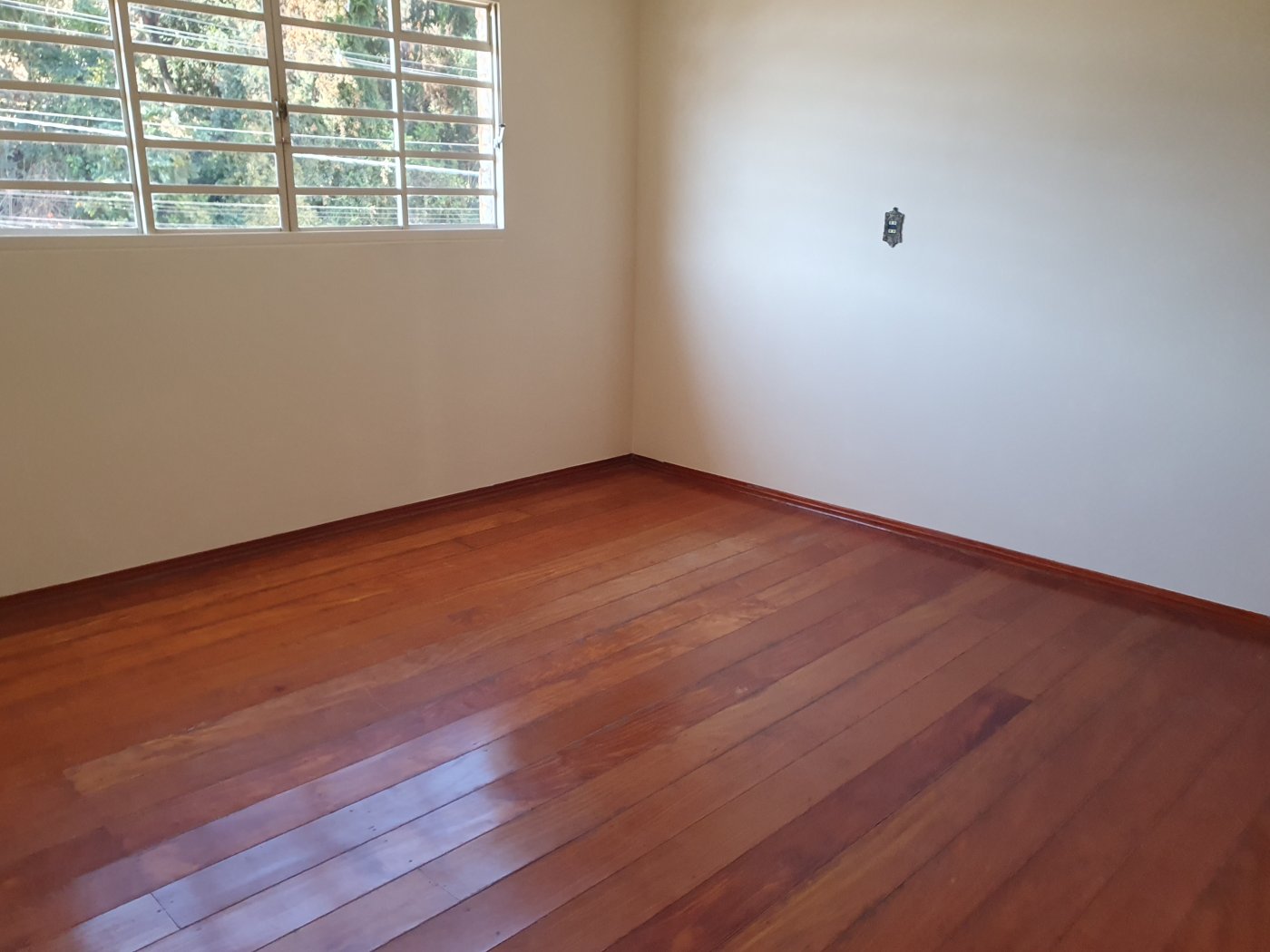 Casa 3 quartos para Venda no bairro Jardim Nova Aparecida em Poços de Caldas