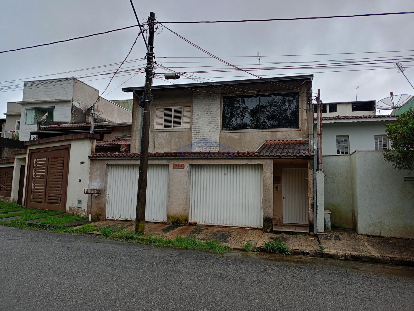 Casa 3 quartos para Venda no bairro Jardim Philadélphia II em Poços de Caldas