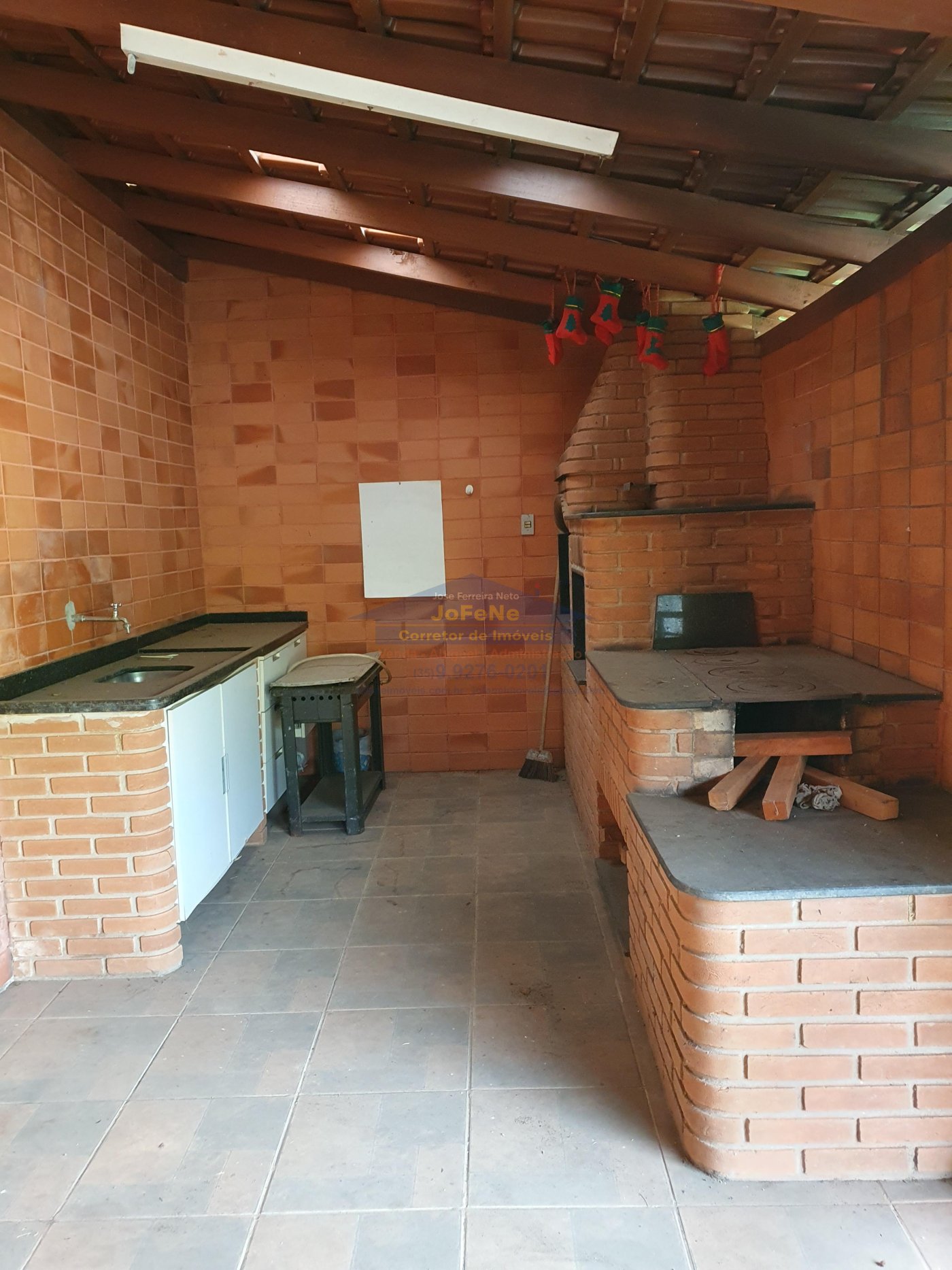 Chácara com casa de 3 quartos sitio dos amigos bairro souza lima, Poços de Caldas